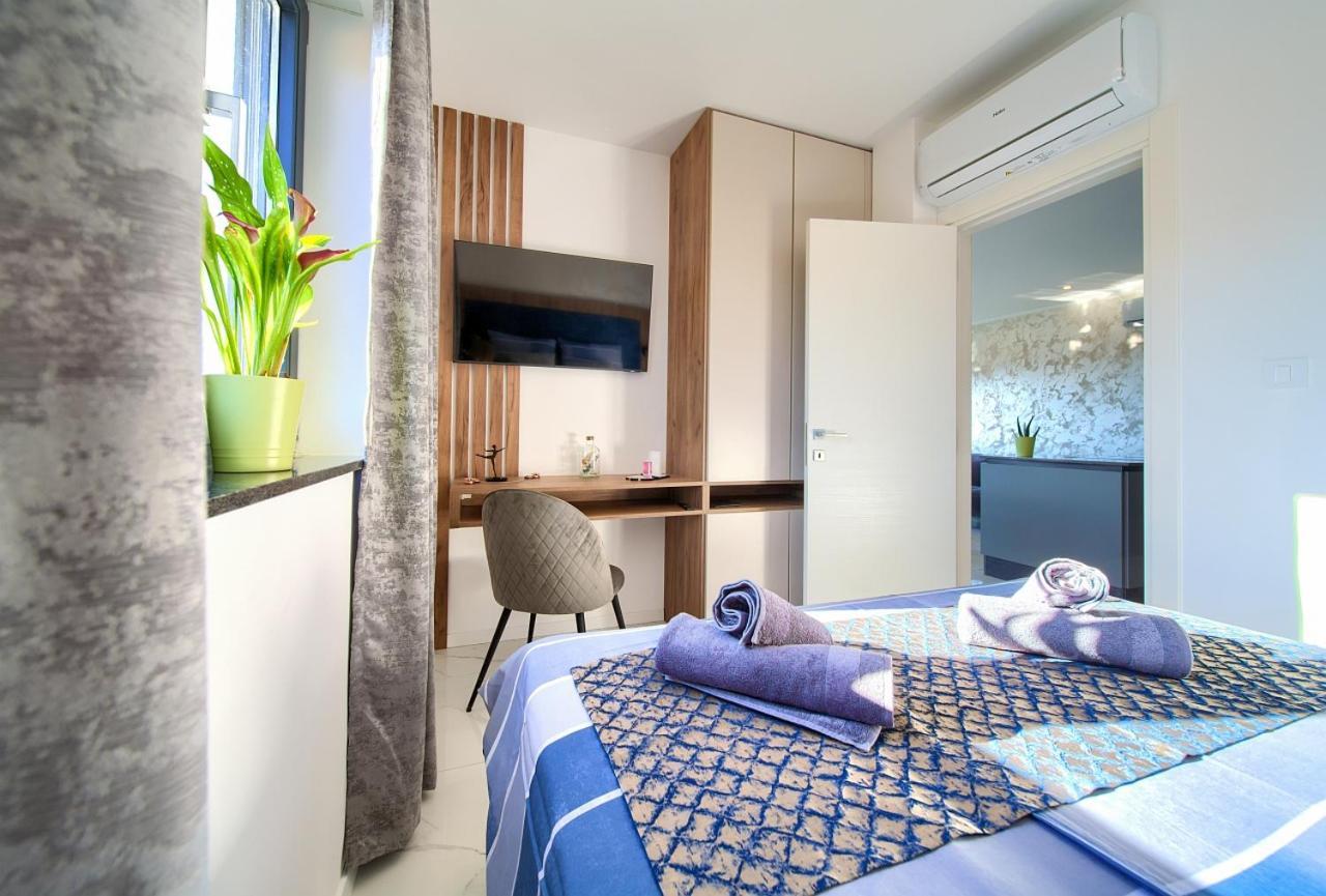 Penthouse Rosa Apartment Malinska Luaran gambar