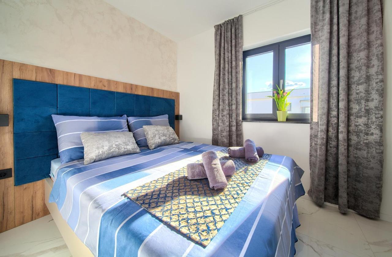 Penthouse Rosa Apartment Malinska Luaran gambar